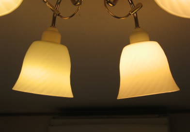 パナソニックと東芝 LED電球をリビング照明（シーリング）で比較！